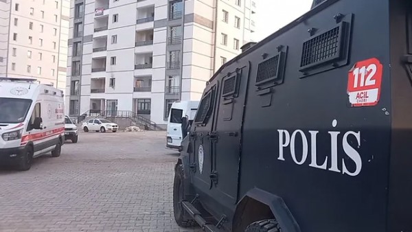 Diyarbakır’da kan donduran olay! Çöp poşeti içerisinde kadın cesedi bulundu!